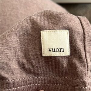 Vuori Brown Feather Crop Tank